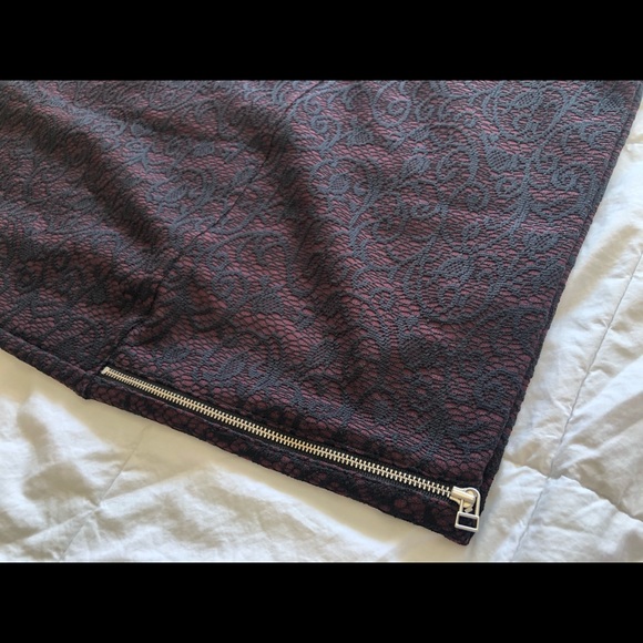 Wilfred Pencil skirts - floral pattern, never worn - Picture 3 of 5